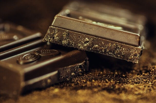 チョコレートと組み合わせると意外だけど美味しいものは？